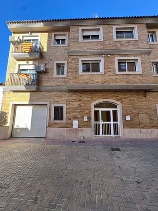 Casa pareada en venta en Poble Nou en Torrent