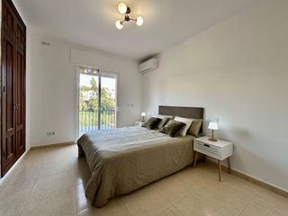 Casa adosada en venta en Río Real en Marbella