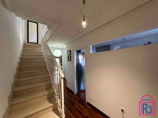 Casa adosada en venta en Villaquilambre