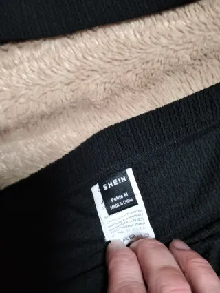 Conjunto entallado falda