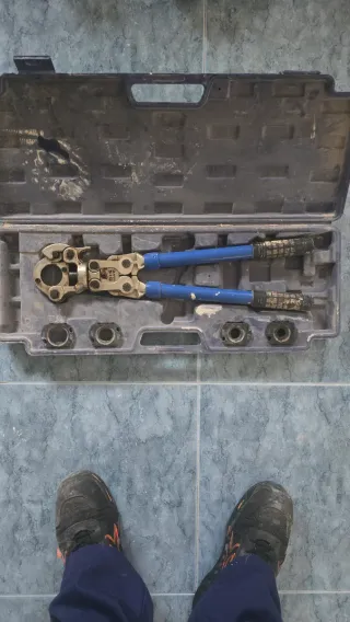 Maletín con herramientas