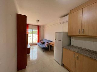 Piso en venta en Zona Papa Luna - Platja del Gurugú en Benicarló