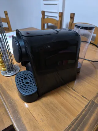 Cafetera Philips L'OR Barista Negra