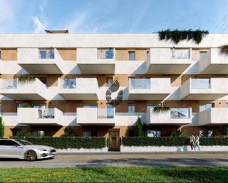 Piso en venta en Coria del Río