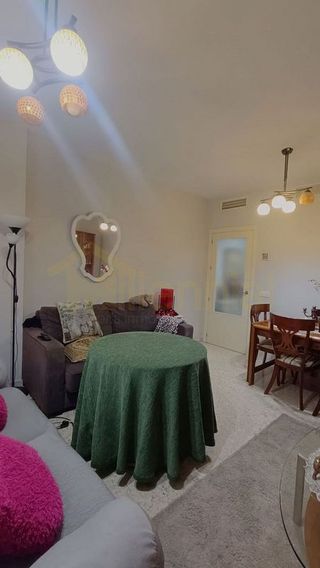 Piso en venta en Poligono Sur - La Oliva - Letanías en Sevilla