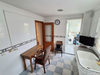 Piso en venta en La Malva-rosa en Valencia