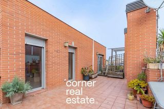 Ático en venta en Zona Mercat en Rubí