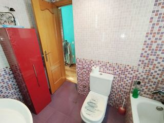 Casa adosada en venta en Tomelloso