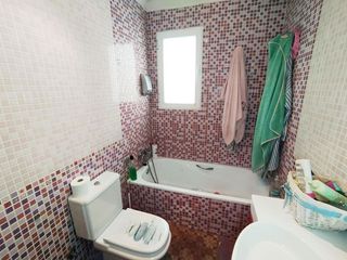 Casa adosada en venta en Tomelloso