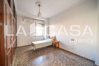 Chalet en venta en Centro - Doña Mercedes en Dos Hermanas