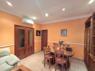 Casa adosada en venta en Carolina (La)