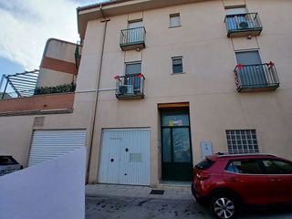 Casa adosada en venta en Baza