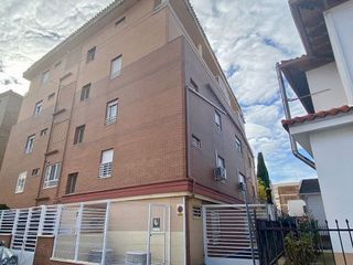 Piso en venta en Puerta de Murcia - Colegios en Ocaña