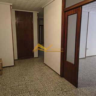 Piso en venta en Linares