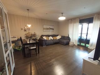 Piso en venta en Poniente-Norte - Miralbaida - Parque Azahara en Córdoba