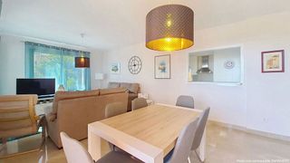 Piso en venta en Puerto de la Duquesa en Manilva