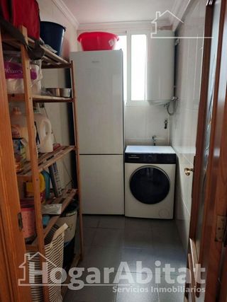 Piso en venta en El Castellar-L´Oliveral en Valencia