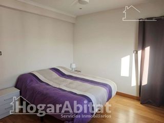 Piso en venta en El Castellar-L´Oliveral en Valencia