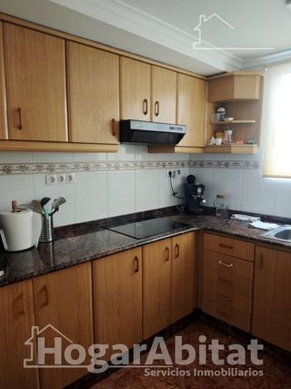 Piso en venta en El Castellar-L´Oliveral en Valencia