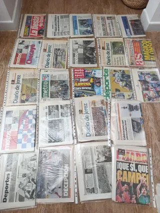 Lote 24 recortes, revistas y diarios de motociclis