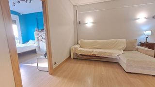 Piso en venta en San Pedro de Deusto-La Ribera en Bilbao