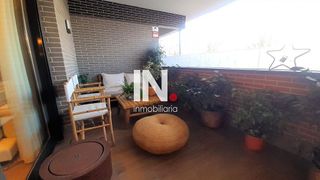 Piso en venta en Joc de la Bola - Camps d'Esports - Ciutat Jardí - Montcada en Lleida