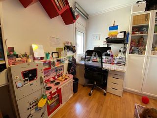 Ático en venta en Fondo en Santa Coloma de Gramanet