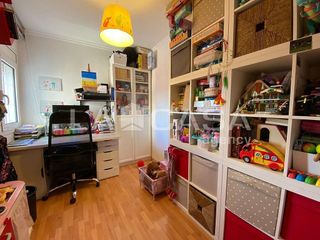 Ático en venta en Fondo en Santa Coloma de Gramanet