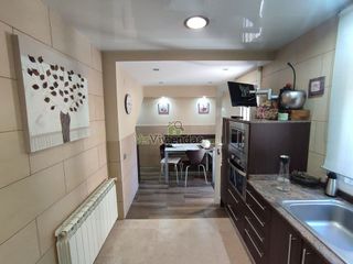 Chalet en venta en Vallirana