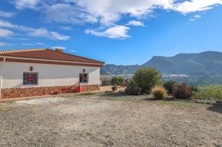 Chalet en venta en Cártama
