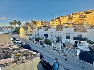 Casa adosada en venta en Los Boliches en Fuengirola