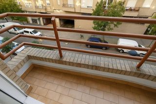 Piso en alquiler en Numancia - San Fernando en Santander