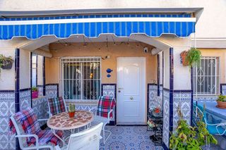 Casa adosada en venta en Altos - La Florida en Orihuela