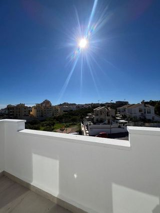 Casa adosada en venta en Nueva Torrevieja - Aguas Nuevas en Torrevieja