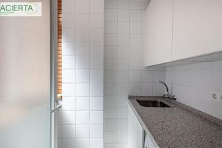 Piso en venta en Camino de Ronda - Rosaleda en Granada