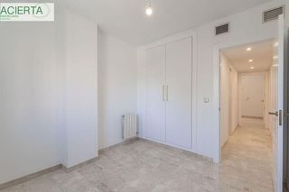 Piso en venta en Camino de Ronda - Rosaleda en Granada