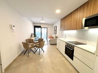 Piso en venta en Playa del Cura en Torrevieja