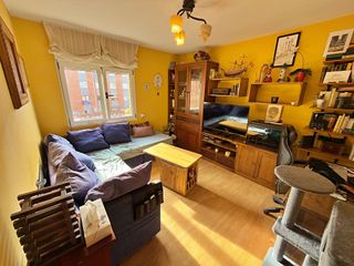 Piso en venta en Pumarín en Gijón