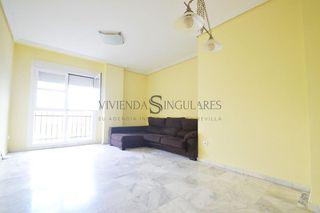 Piso en venta en Colores - Entreparques en Sevilla