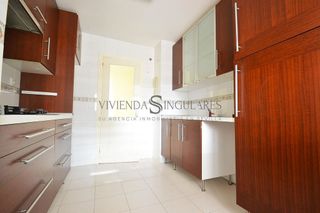 Piso en venta en Colores - Entreparques en Sevilla