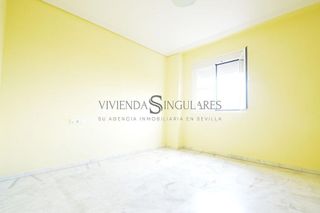 Piso en venta en Colores - Entreparques en Sevilla