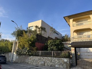 Chalet en venta en Canovelles