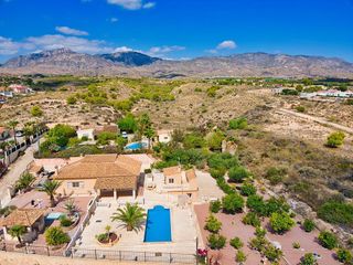 Casa rural en venta en Albatera