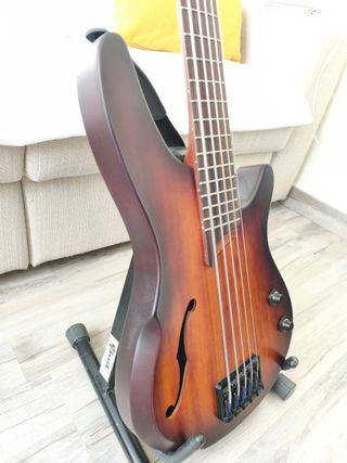 Bajo activo Ibanez SRH505 NUEVO+accesorios