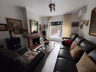 Casa pareada en venta en La Granja-La Colina-Los Pastores en Algeciras