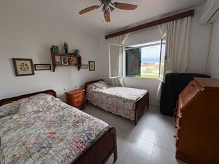 Casa pareada en venta en La Granja-La Colina-Los Pastores en Algeciras