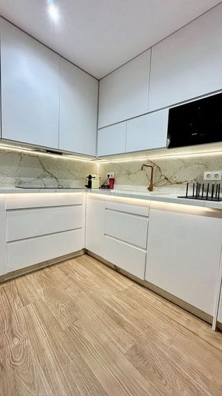 Piso en venta en Los Remedios en Sevilla