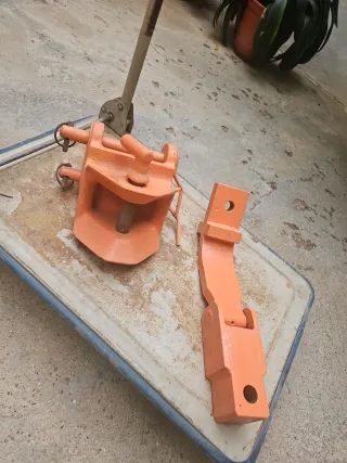 Remolque agrícola antiguo