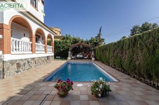 Chalet en venta en Gójar