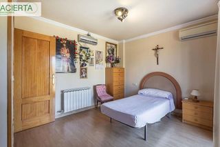 Chalet en venta en Gójar